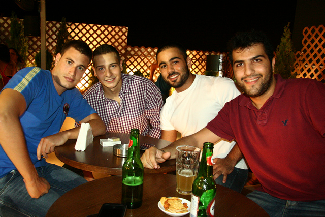 Opening of La terraza de la estancia 